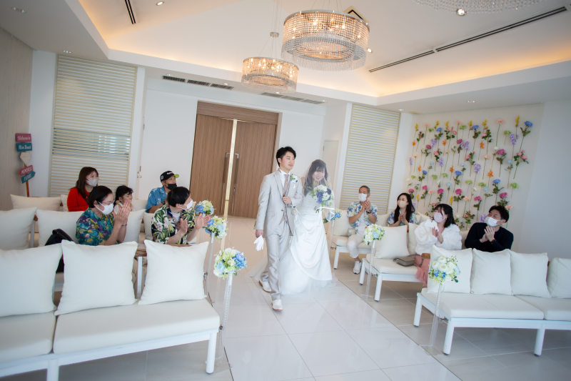 見守られながら