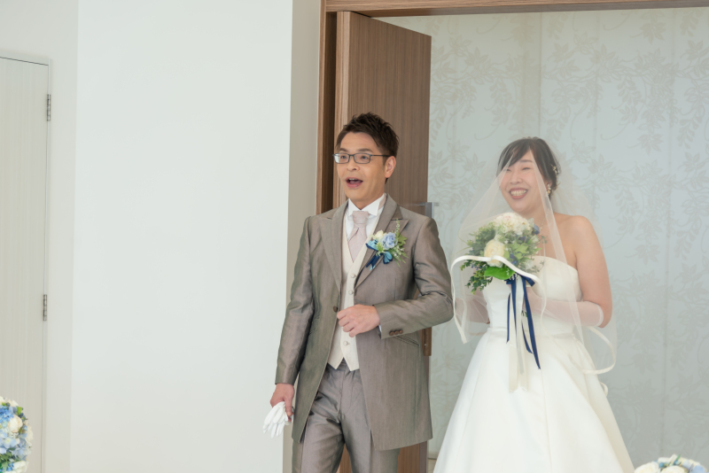 扉が開いた先には