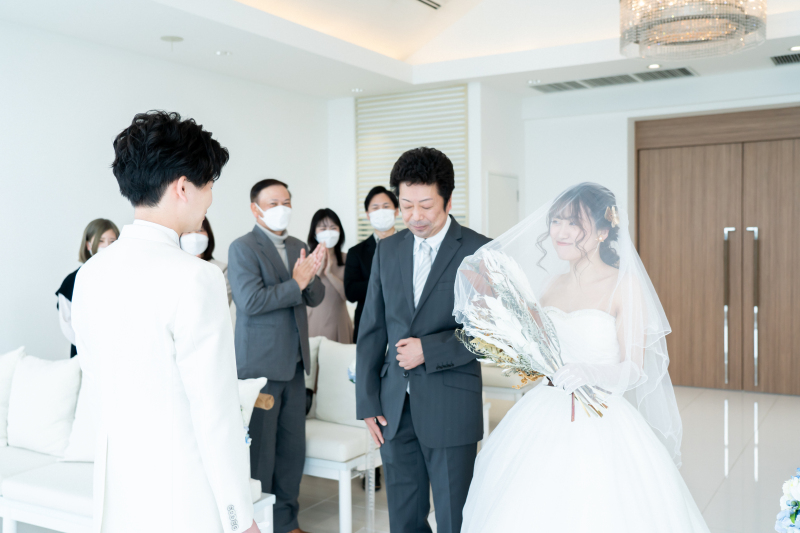 ご新郎様のもとへ