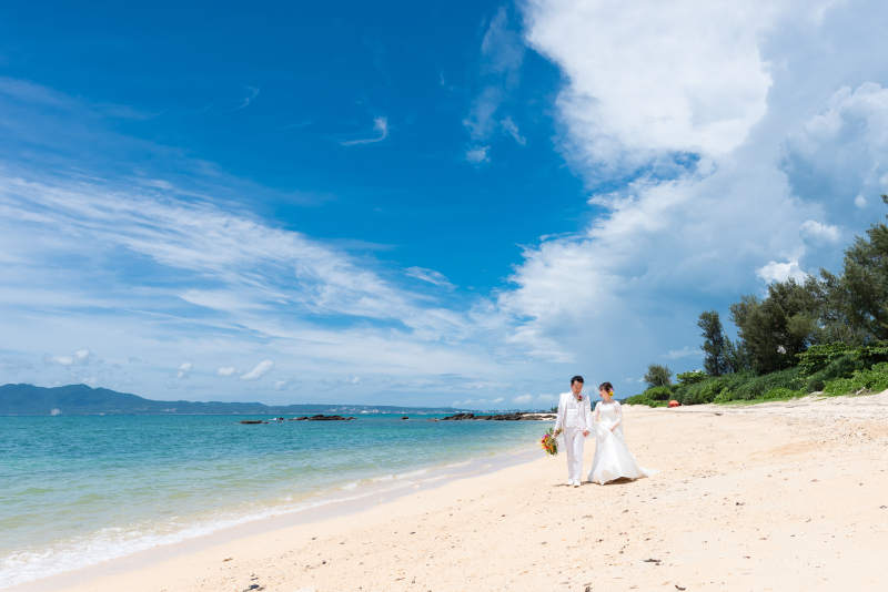 ビーチをゆっくりおさんぽ