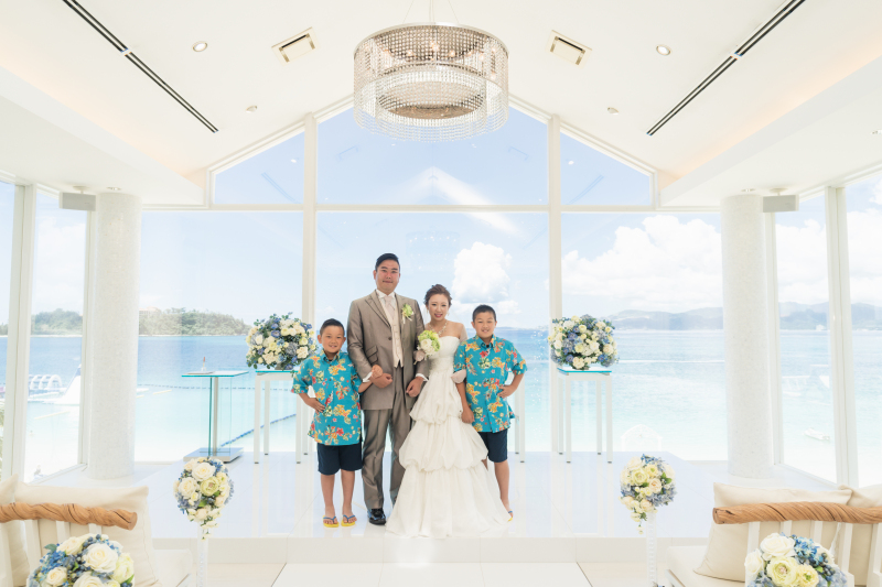 家族で集合写真