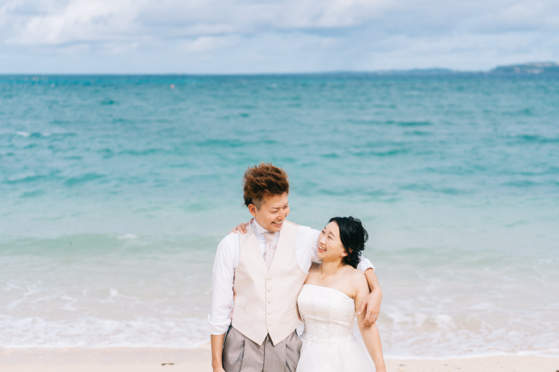 肩を組んでニッコリ♡