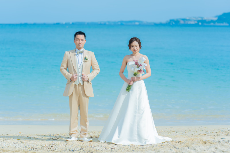 クールめな表情