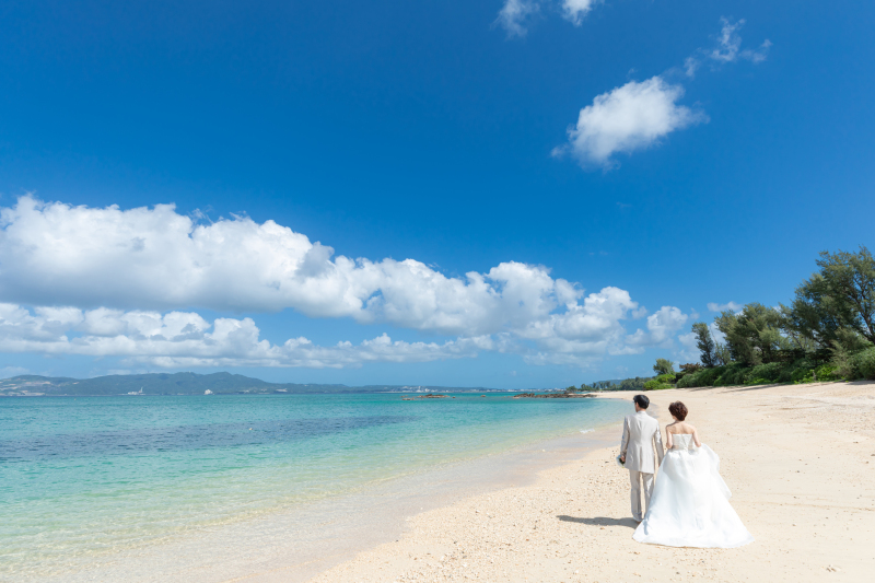 澄み渡った青空と