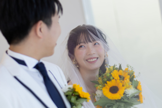 「私はあなただけを見つめる」（ひまわりの花言葉）