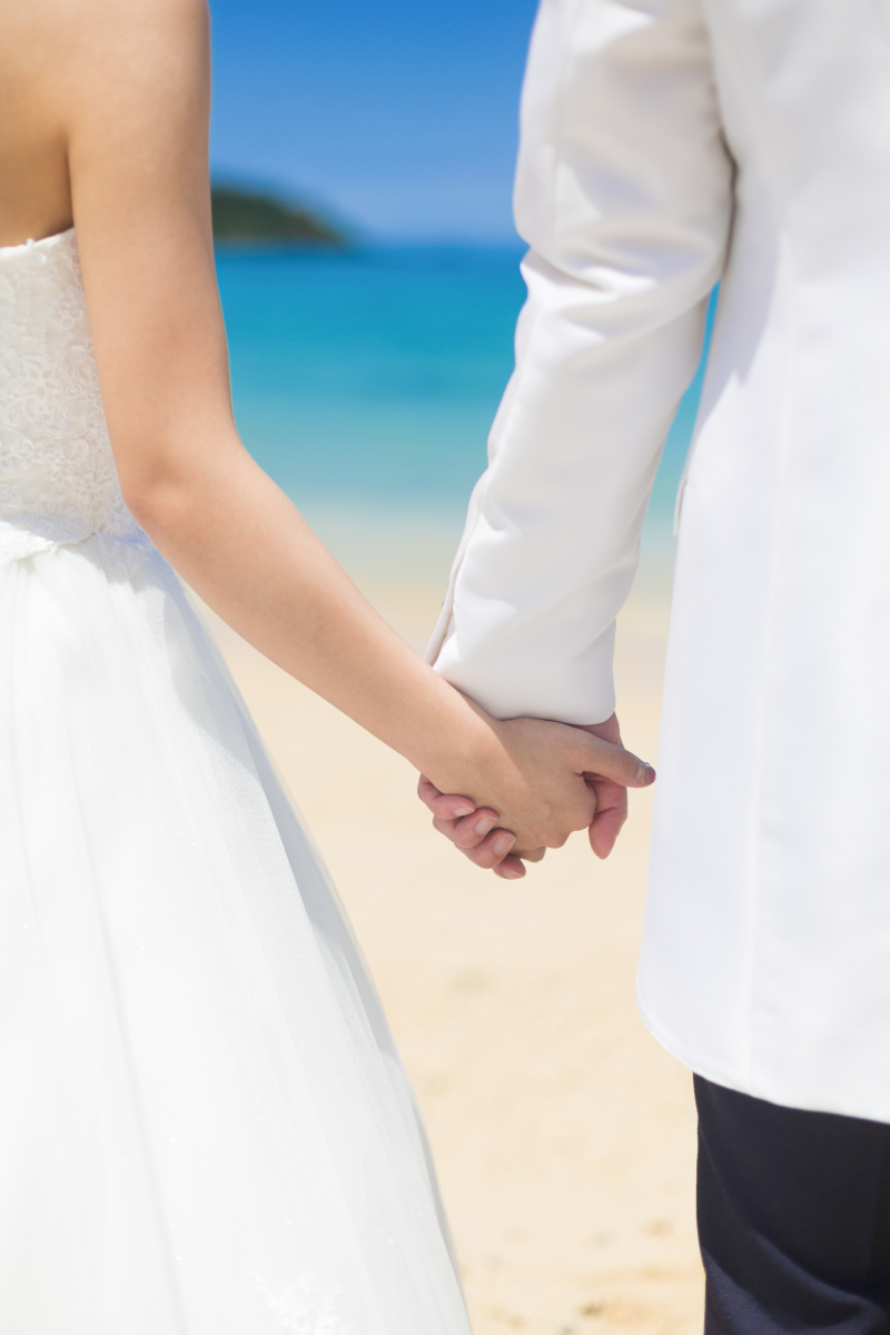 手を取り合って・・・