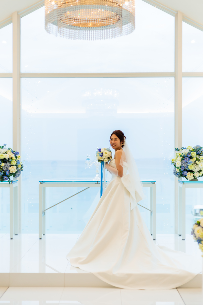 笑顔の先には、新郎様が・・♡