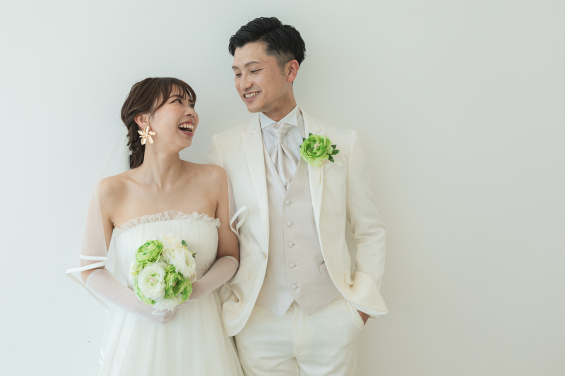 お二人らしい笑顔で