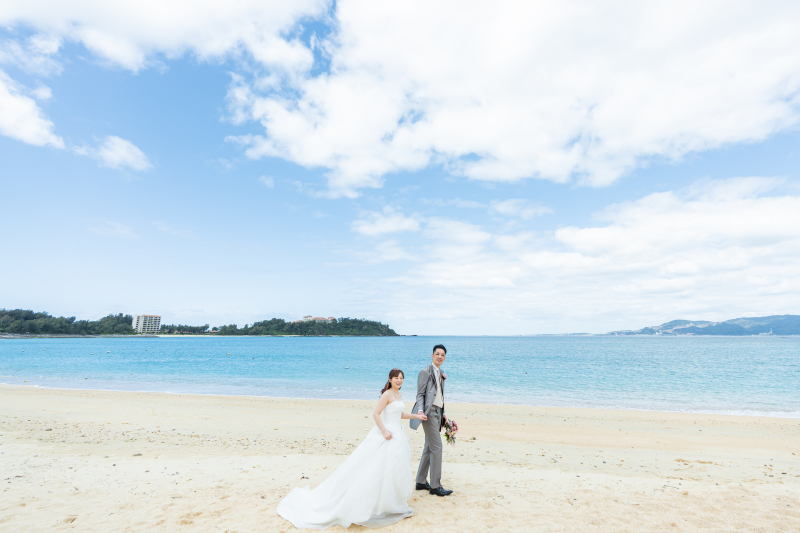 ビーチをゆっくりおさんぽ