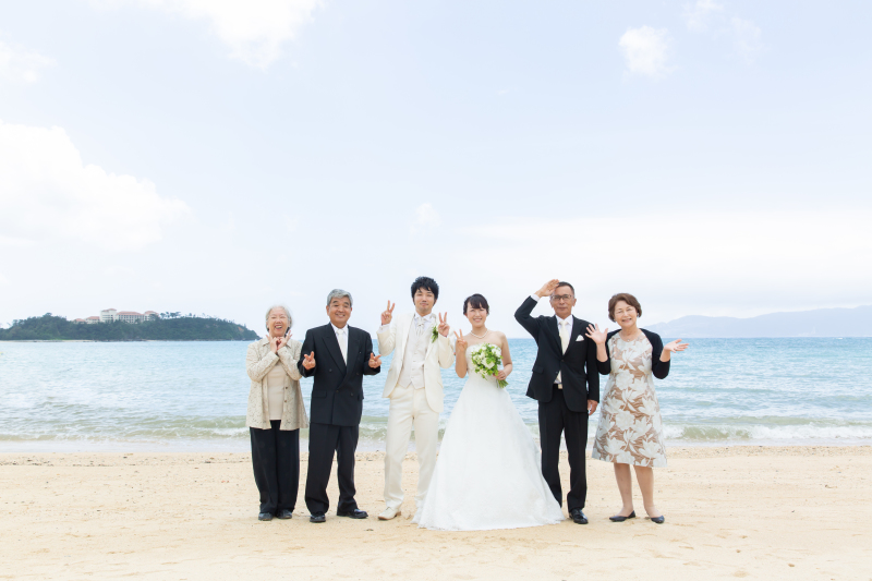 両家での記念撮影