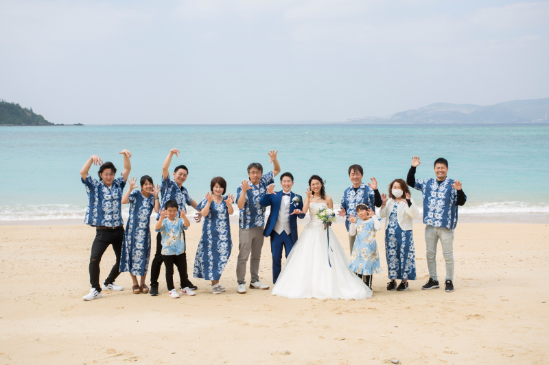 結婚式のようなフォトウェデイング（撮影日：2020年2月10日/マリンビジュー）｜マリンビジュー by ワタベウェディング｜沖縄県でフォトウェディング探すならPhotorait