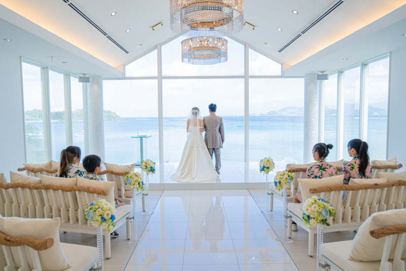 初めはおふたりのバックショットから