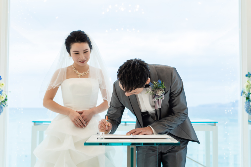 結婚証明書へサインもできちゃいます!