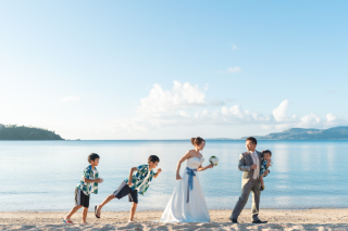 家族みんなで仲良しフォト(^^♪