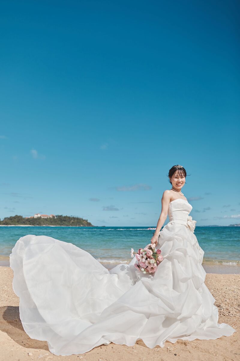 トレーンをなびかせて✧˖°