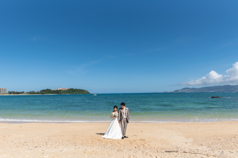 目線を外して♡