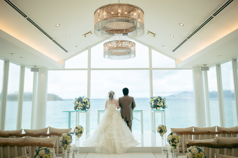 広い広い海を眺めながら