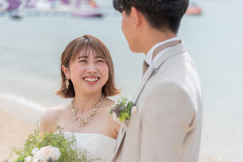 ご新婦さまの視線の先には…♡