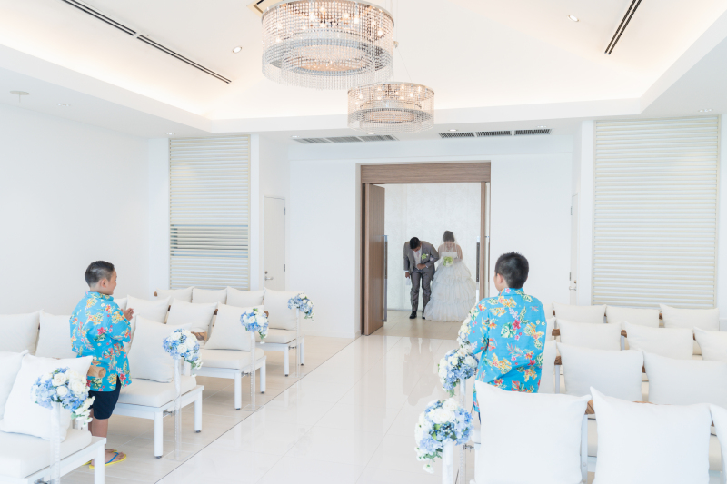 扉がひらくと・・・