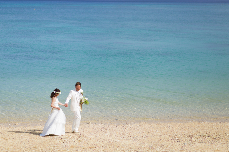 ビーチをお散歩