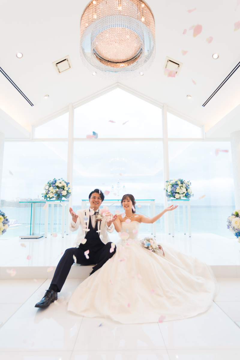 華やかに舞うフラワーシャワー♪