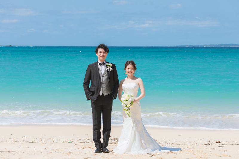OKINAWA ワタベウェディング_海で撮影できる
