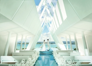 OKINAWA ワタベウェディング_★新会場取り扱いスタート★古宇利島 空と海の教会