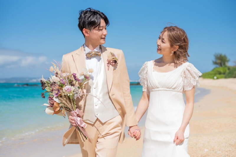 2027年もOK!チャペル&グリーン&喜瀬ビーチフォト100カット◎110,000円|雨天保証|ヘアメイク込