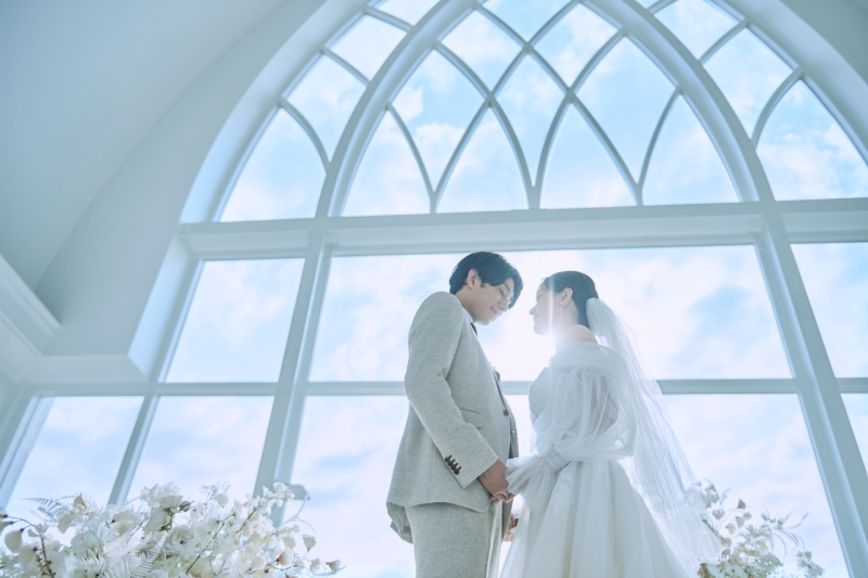 【ドローン撮影付き】3～7月撮影までOK！《3月中成約限定》ドレス2着+3ロケ100カット◎248,600円&rarr;132,000円