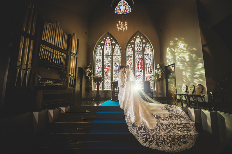 Angel Studio 新宿_チャペルで撮影できる