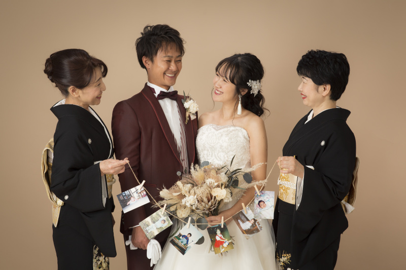 ご列席衣装も多数ご用意