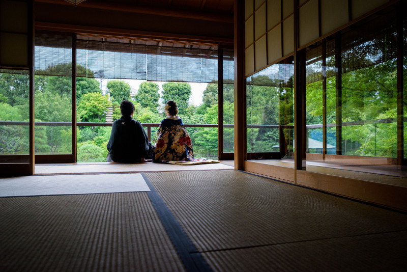 目白庭園ロケーションプラン【全データ付/美容アテンド同行/移動費込/400着から選べる