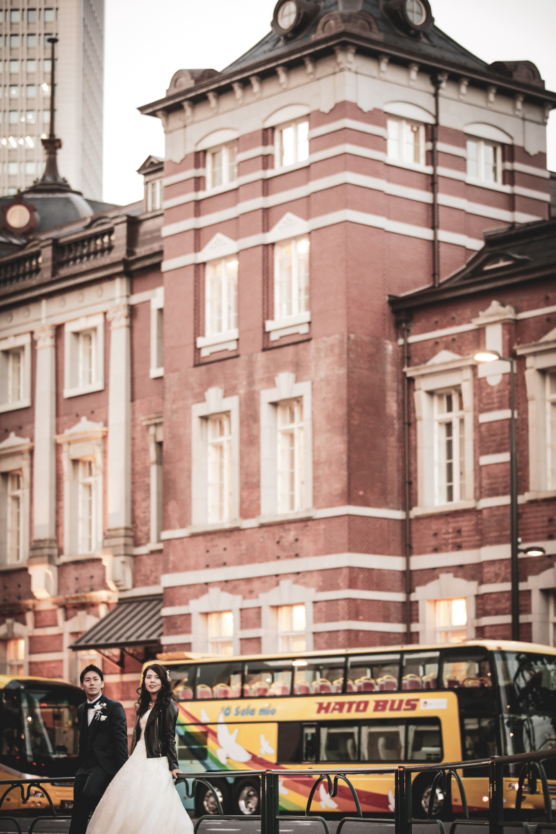 東京駅ロケーション+スタジオ和装プラン【全データ付/美容アテンド同行/移動費込/700着から選べる】