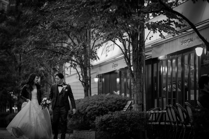 東京駅周遊イルミネーションプラン【全データ付/美容アテンド同行/移動費込/３００着から選べる】