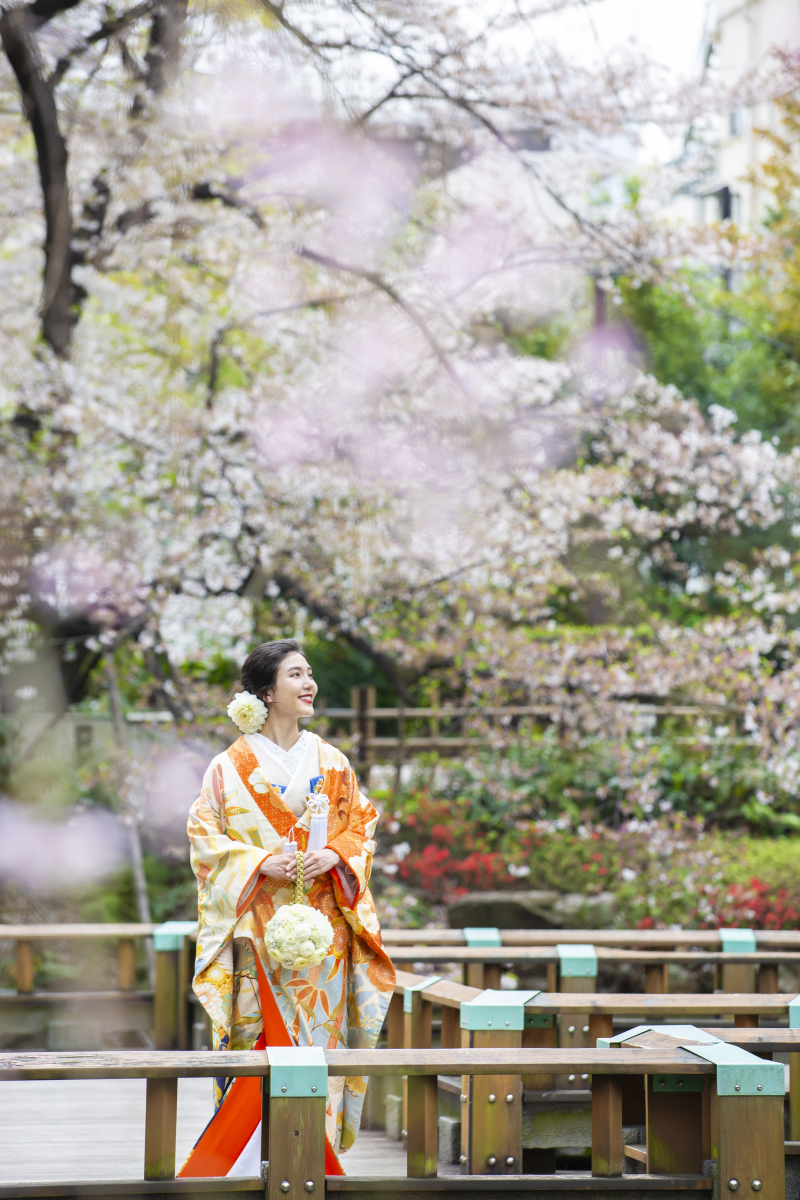 【期間限定桜ロケ】♢白無垢+色打掛♢東郷神社和装ロケーション【奉告祭/和室/全データ/アテンド同行/移動費/400着から選べる】