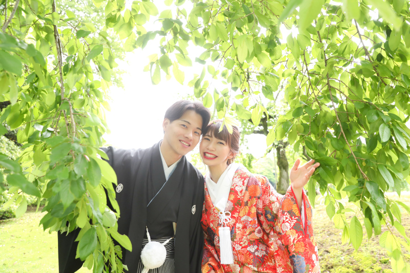 新緑和装ロケーションプラン【全データ付/美容アテンド同行/移動費込/400着から選べる