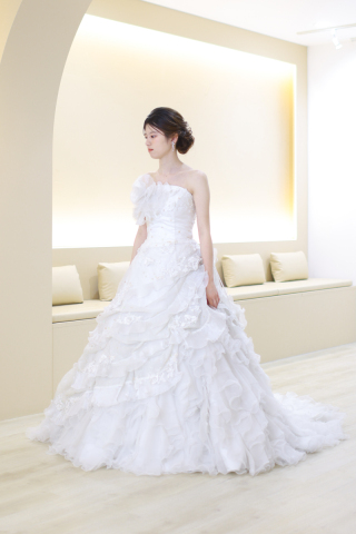 ウェディングドレス35