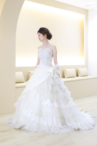 ウェディングドレス26