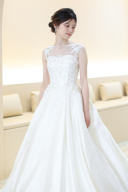 ウェディングドレス8-A