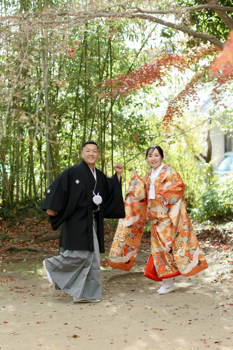 はっちゃけたポーズも♪