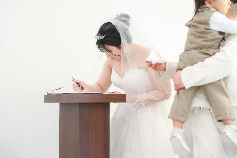 誓約書へのサイン