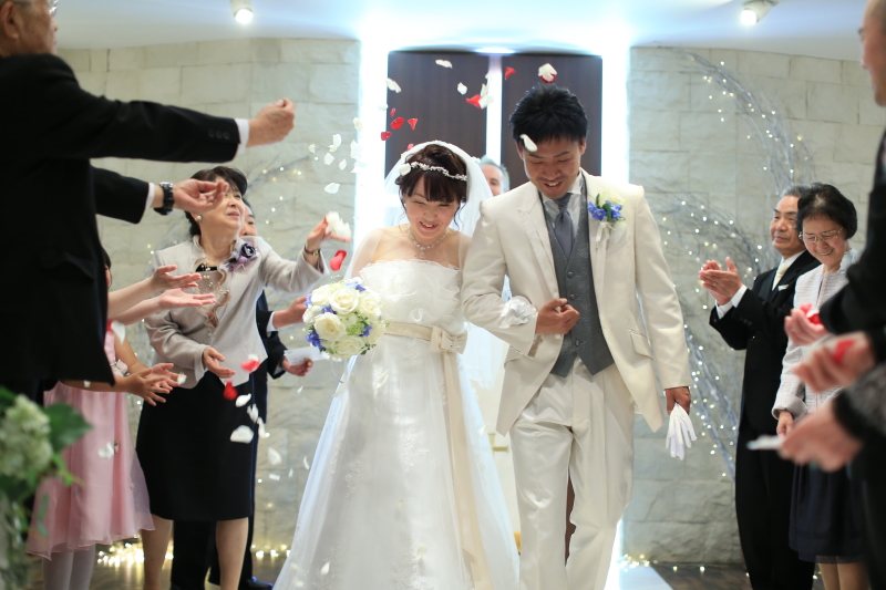 祝福のフラワーシャワー☆