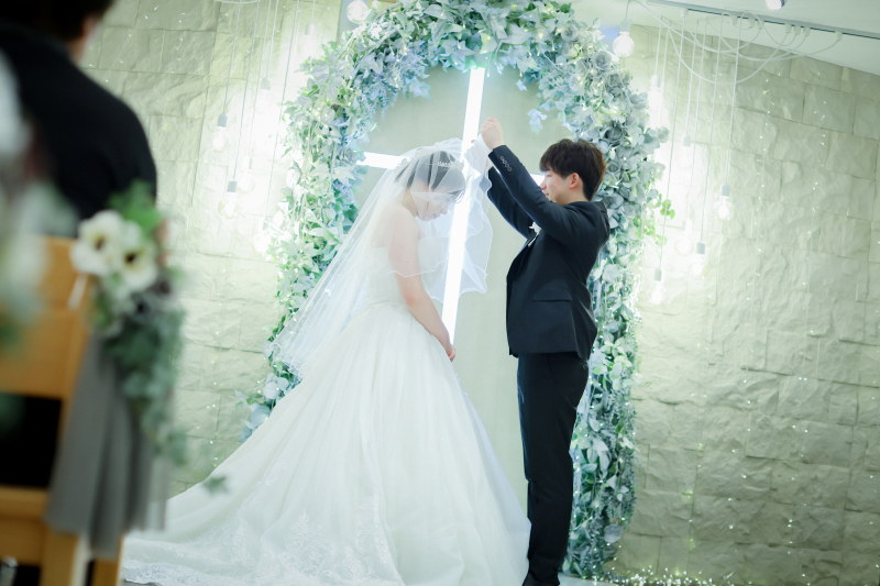 ベールアップ・誓いのキス