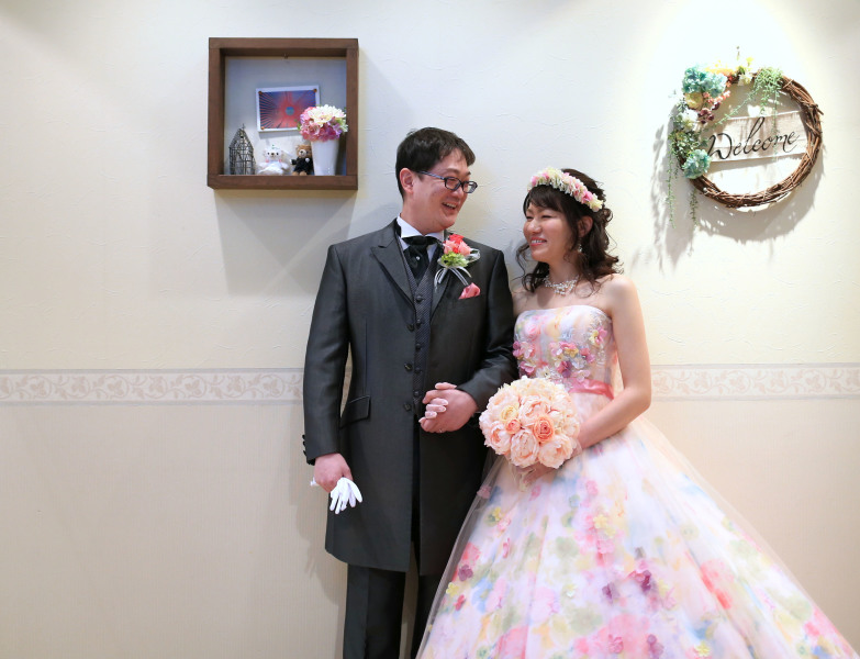 お気に入りのカラードレス