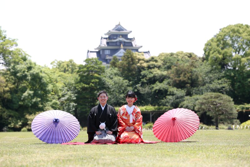 お城をバックに☆
