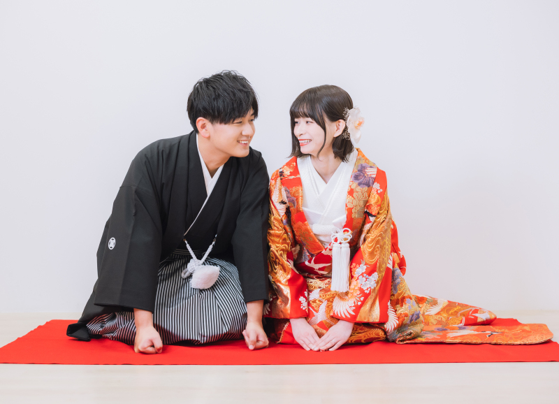 ちらっ