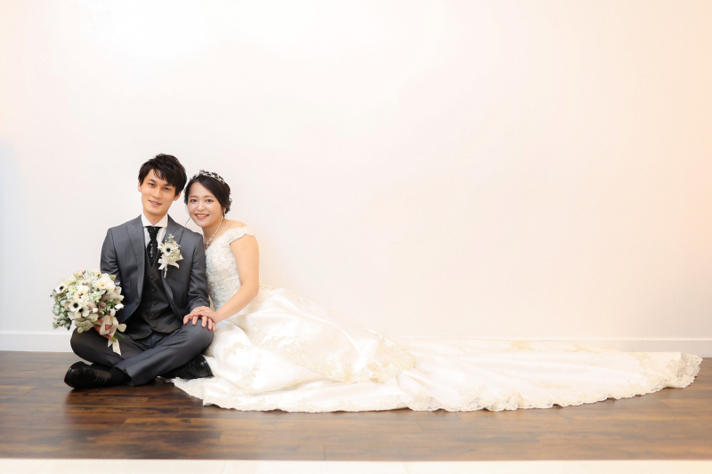 シンプルな白壁