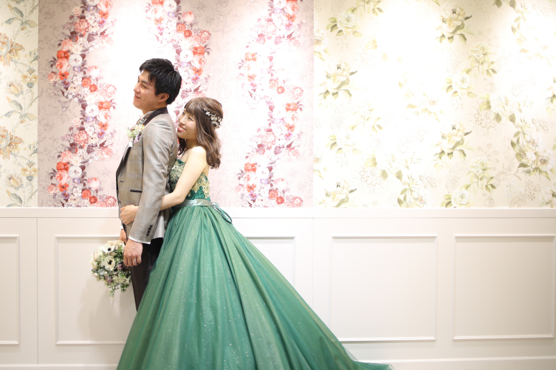 ご縁のあるグリーンのドレス