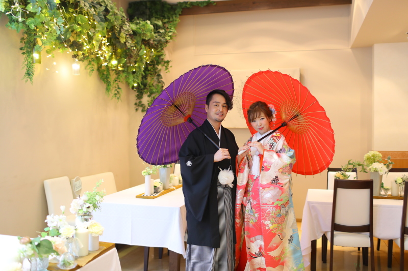 パーティー会場にて