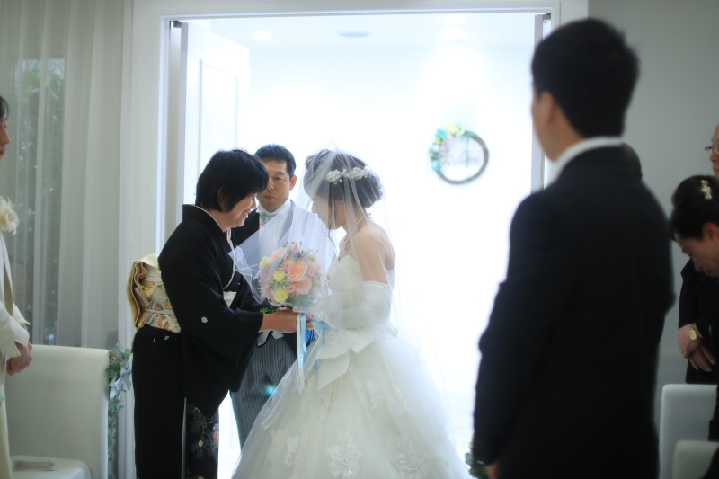 母親が娘にしてあげられる最後の支度＊ベールダウン